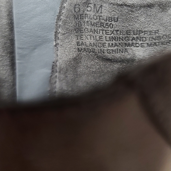 NWT JBU Merlot Bootie - Picture 5 of 5